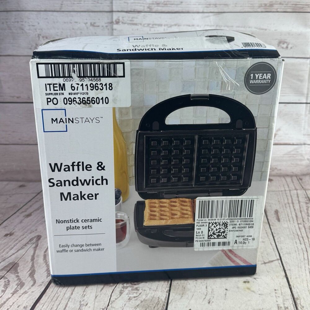 Mainstays Waffle Sandwich Maker Removable Plates Black 750W